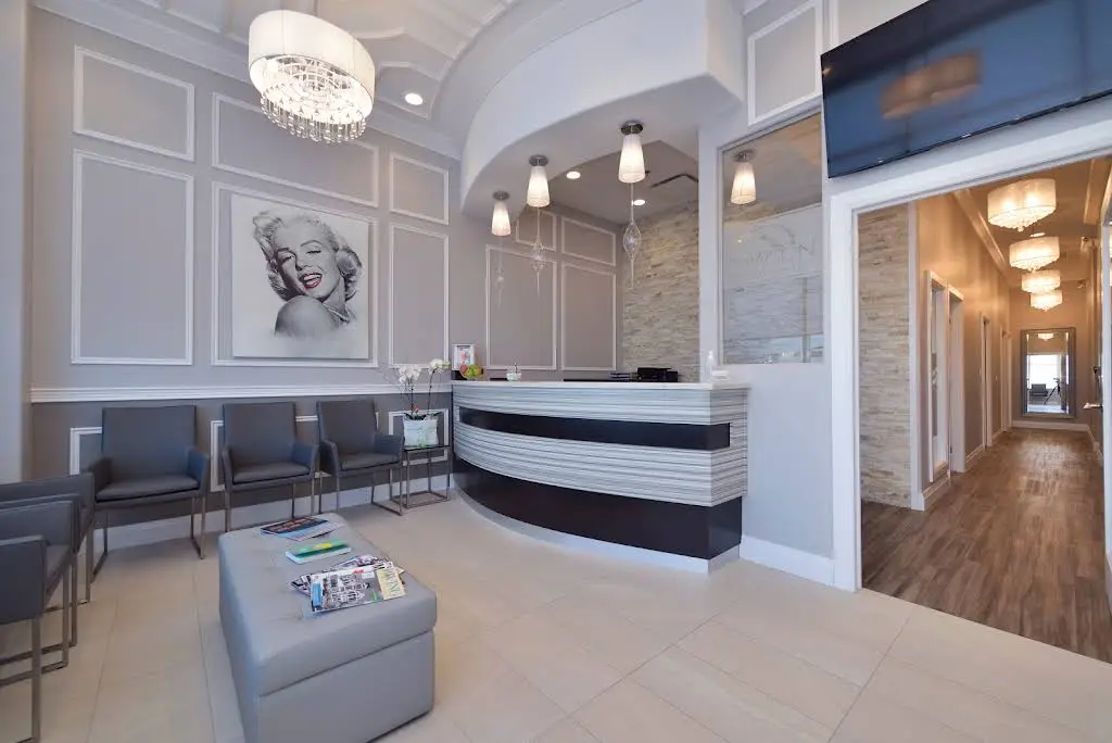 DAWSON DENTAL CENTRE-KING CITY