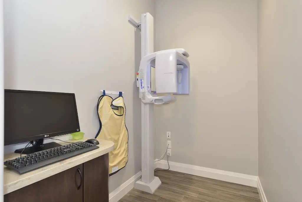 DAWSON DENTAL CENTRE-KING CITY