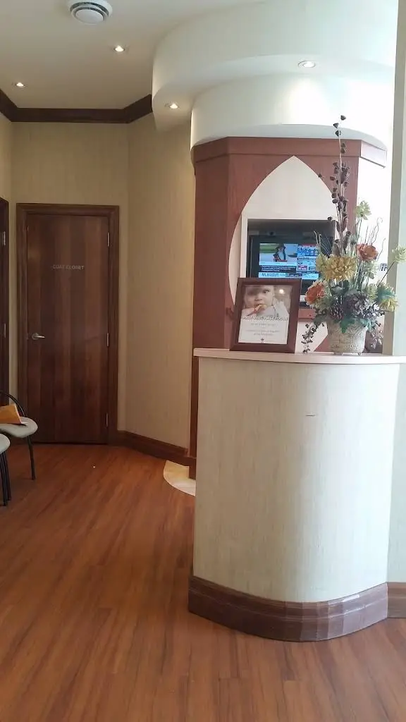 Woodbridge Square Dental Clinic