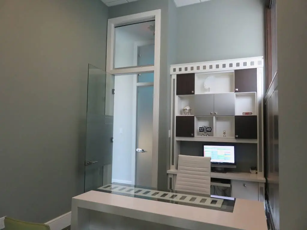 Emiles Dental