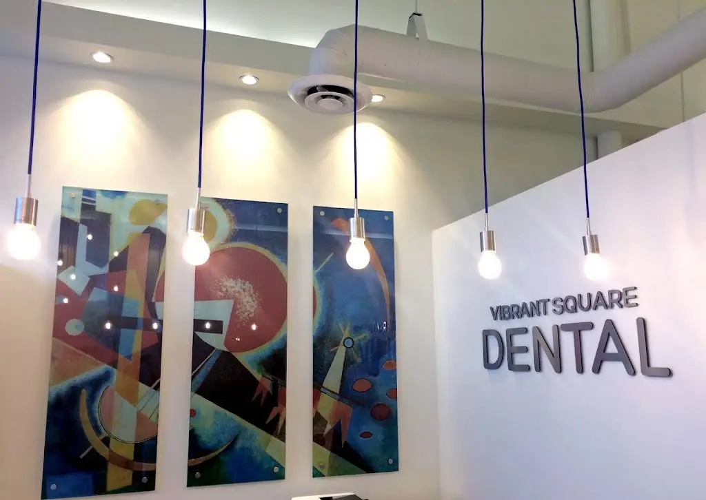Vibrant Square Dental