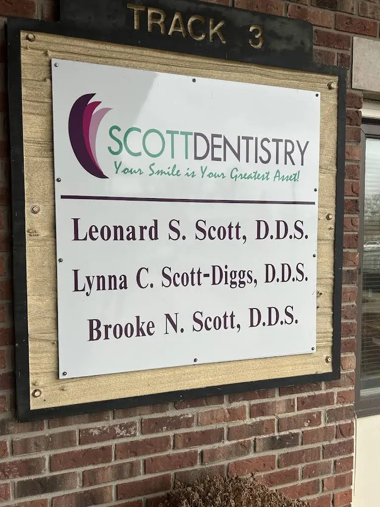Scott Dentistry: Dr. Brooke Scott, DDS , Leonard S. Scott, DDS PC