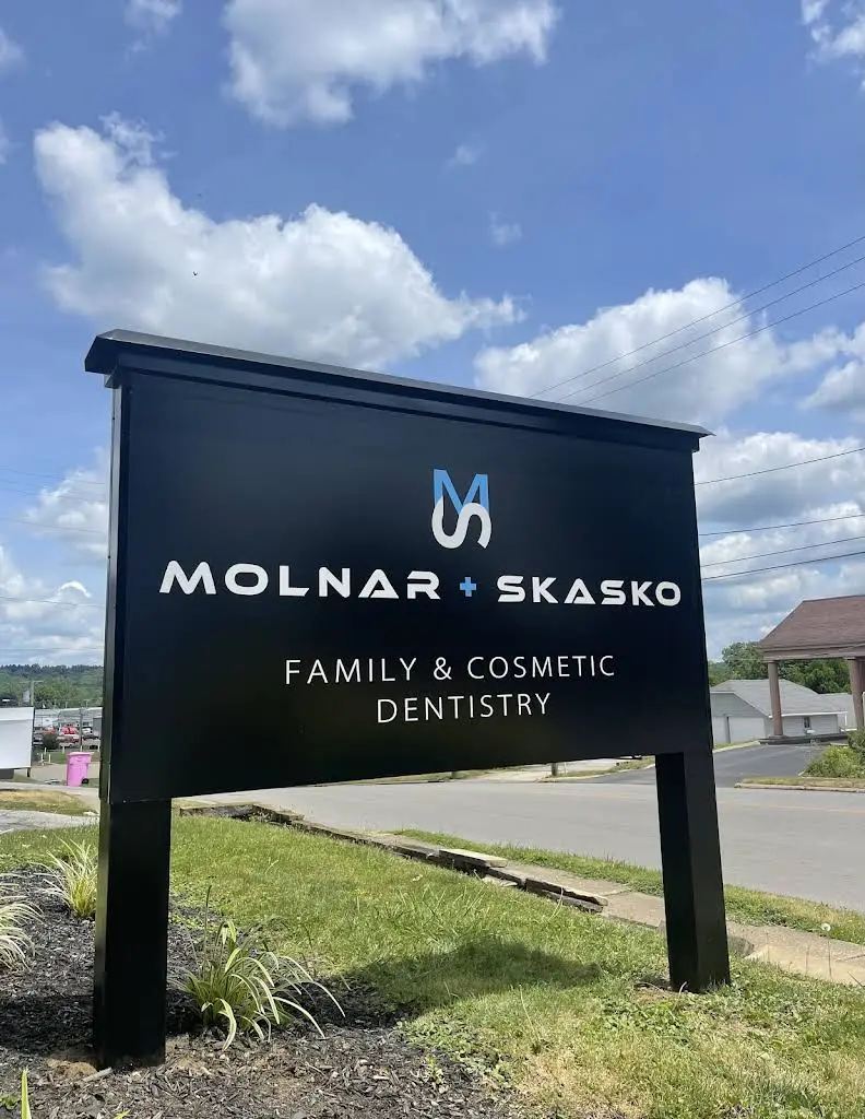 Molnar + Skasko Family and Cosmetic Dentistry