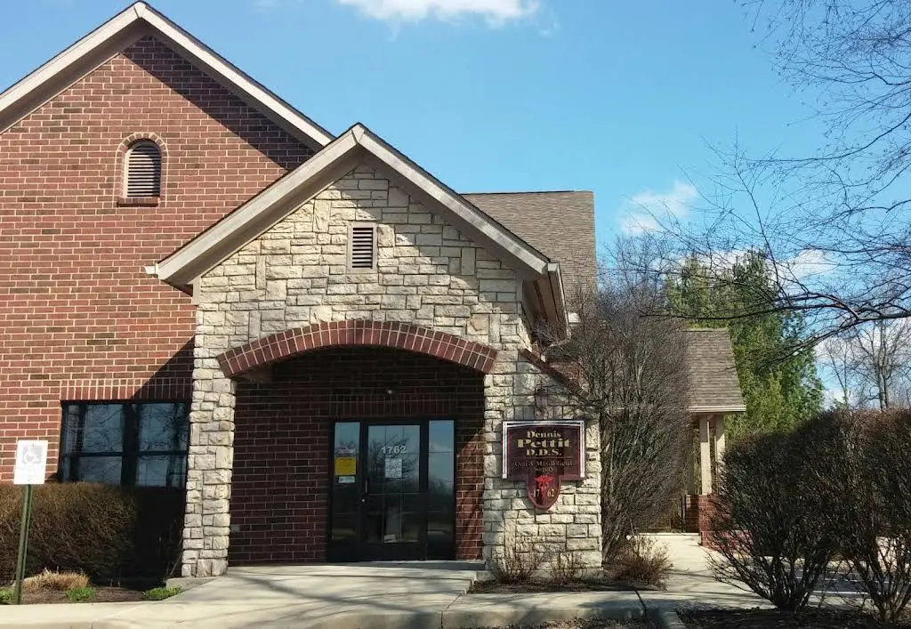 Dennis Pettit, DDS Oral & Maxillofacial Surgery