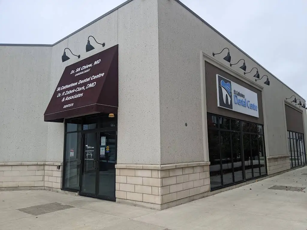 St. Catharines Dental Centre - Professional dental clinic exterior with modern facilities