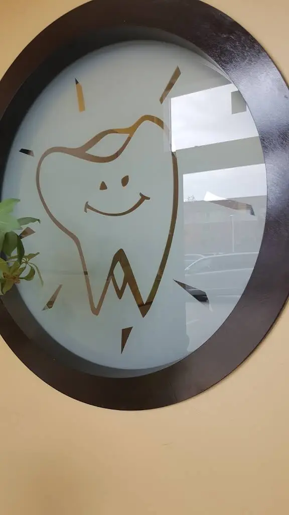 Terry Fox Way Dental