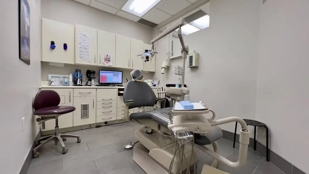 Mavis Bristol Dental Care
