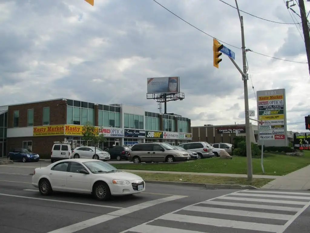 Smiles on Steeles