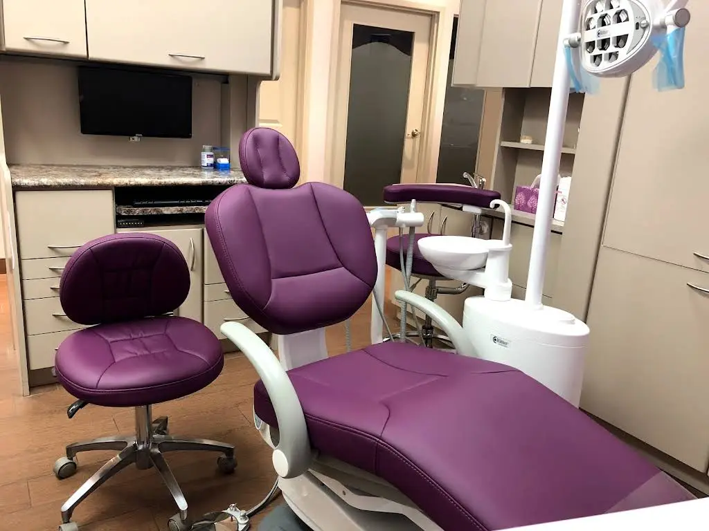 Queen's Plate Dental