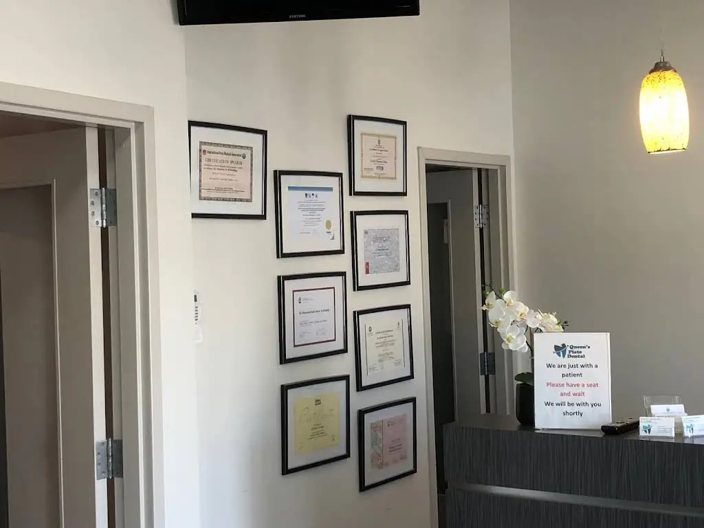 Queen's Plate Dental
