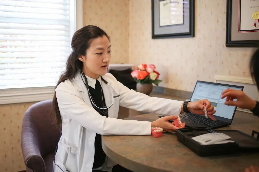 Thompson Family Dental at Nora