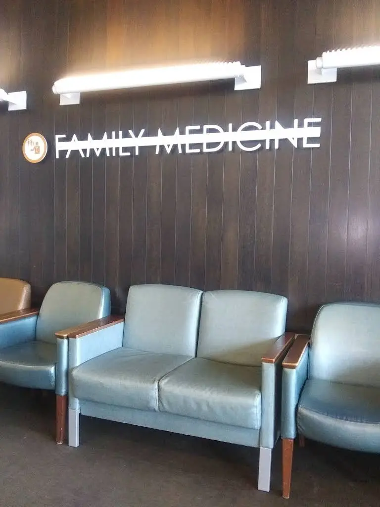 HealthNet People's Health & Dental Center
