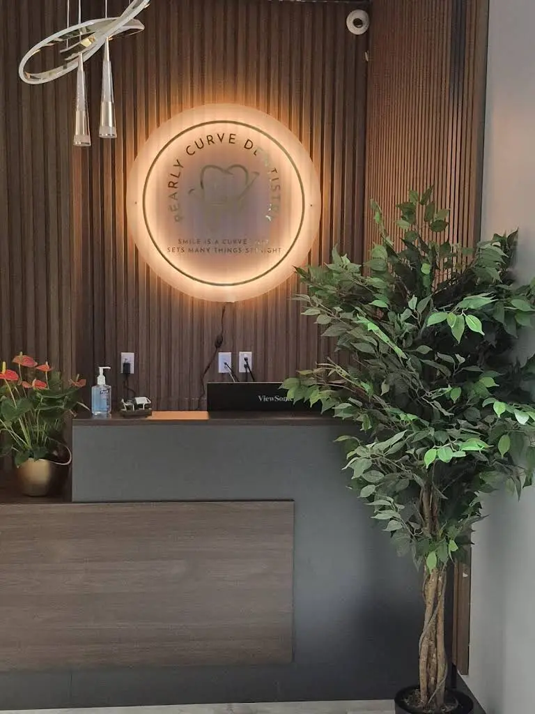Pearly Curve Dentistry