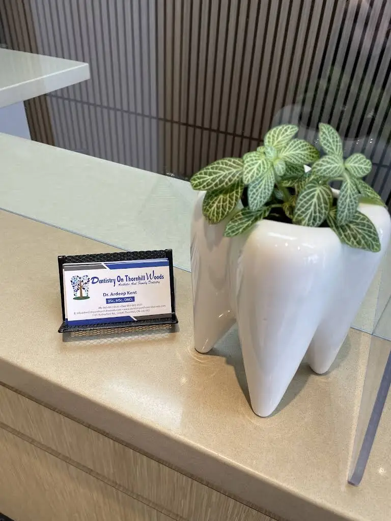Dentistry On Thornhill Woods