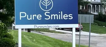 Pure Smiles - Western Hills