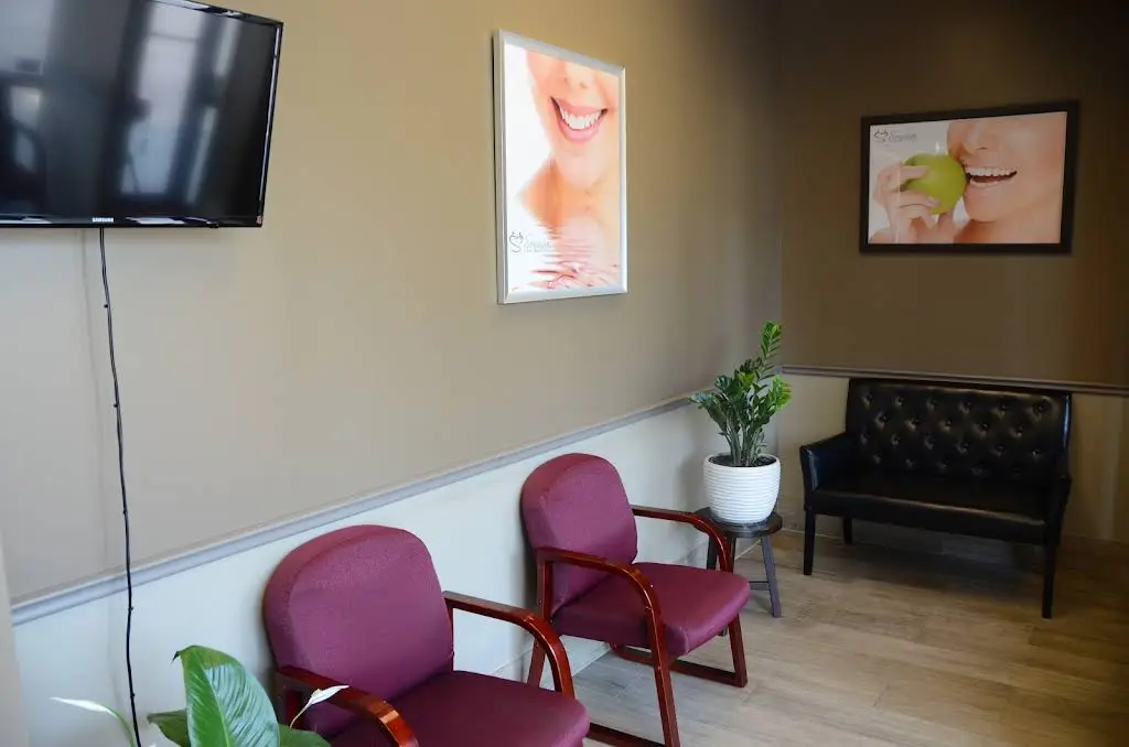 Sonrisas Family Dental