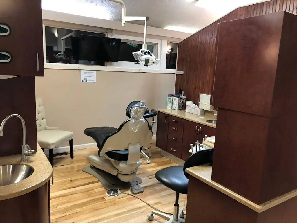 Dee Family Dental