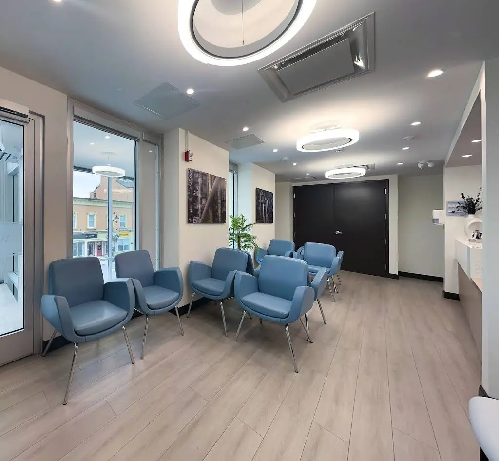 Smilee Dental Centre