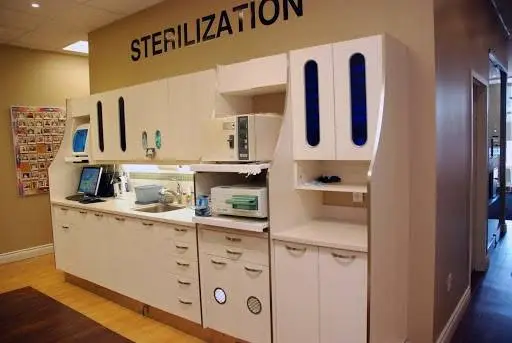 Smilee Dental Centre