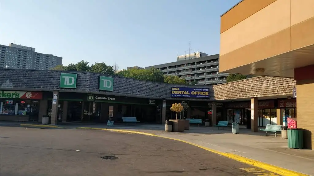 Iona Dental Mississauga