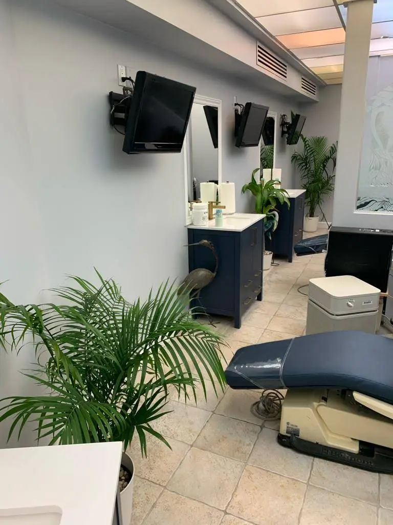 Tropical Orthodontics - Dr. Joel Schacher