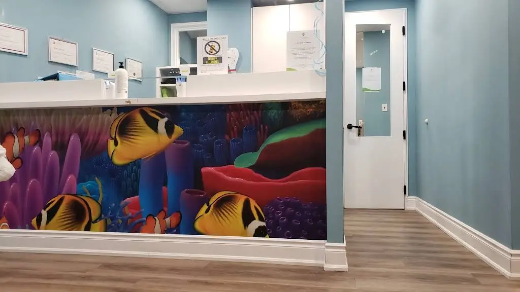 Apple Tree Dental For Kids, Newmarket