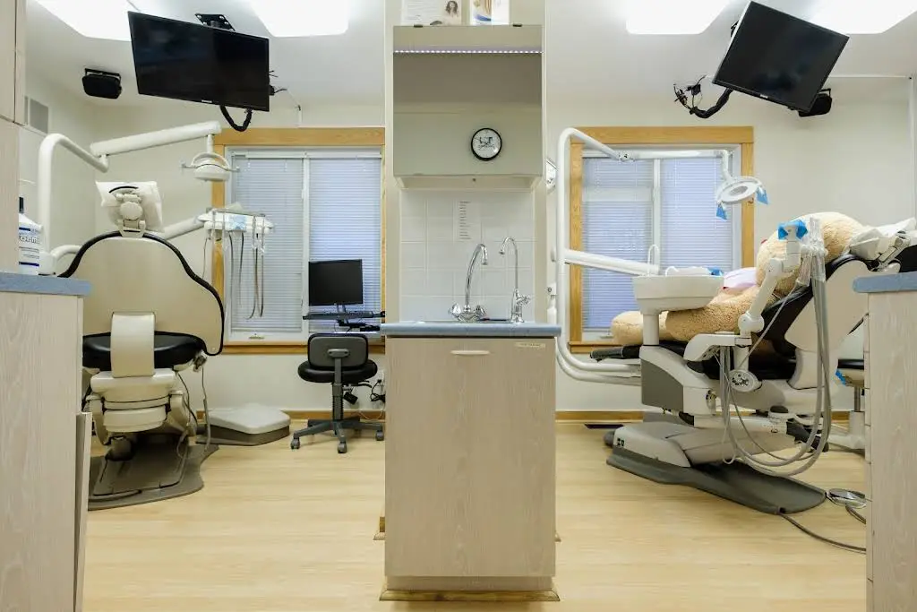 Richmond Hill Village Dental