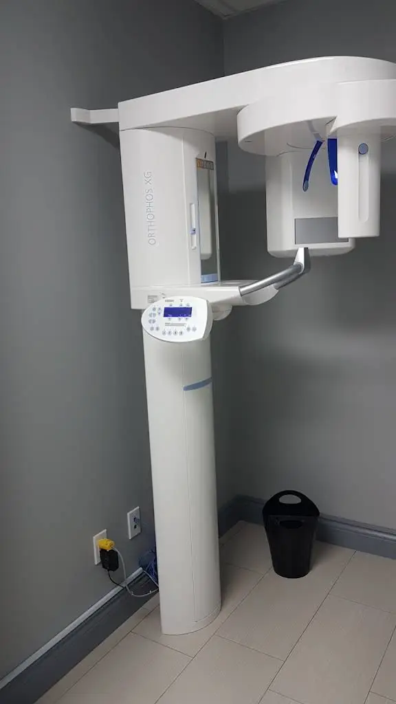 Bathurst-Steeles Dental Centre