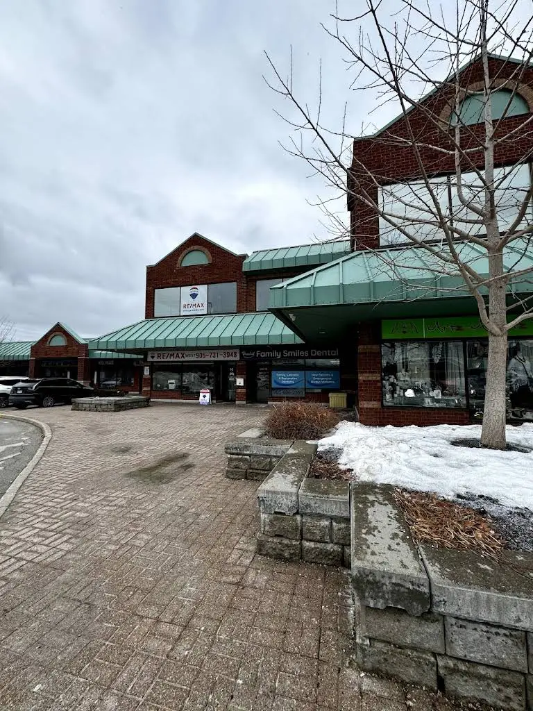 Thornhill Family Smiles Dental