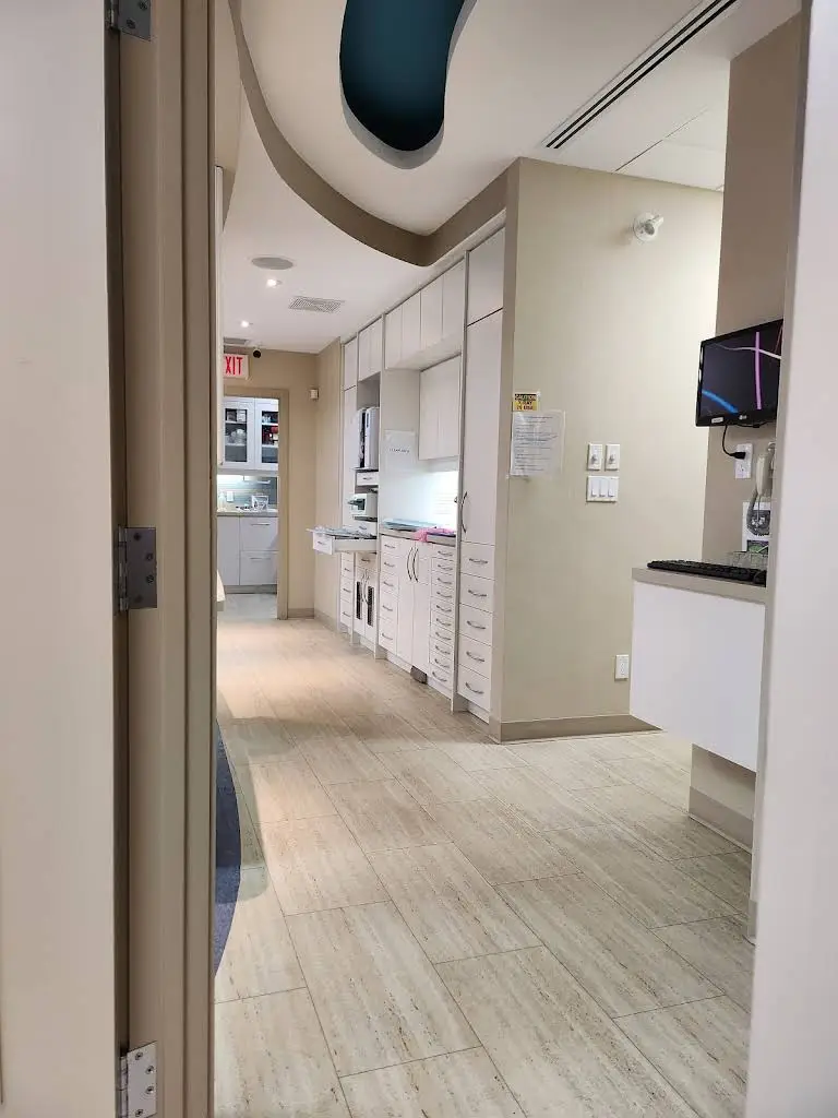 Smiles on Yonge Pediatric Dentistry