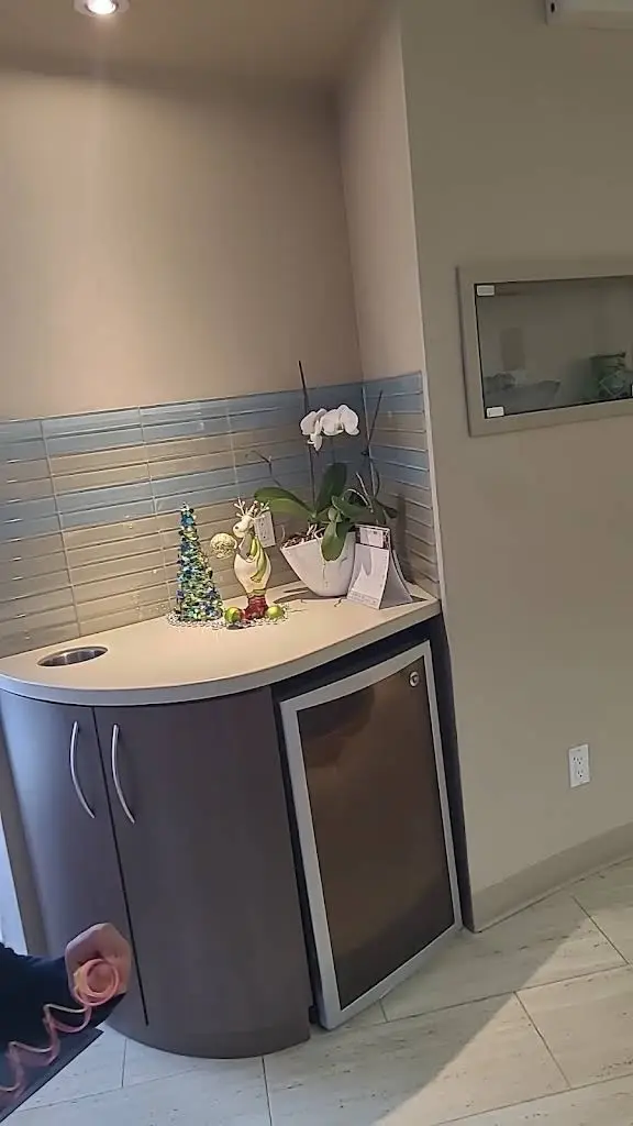 Smiles on Yonge Pediatric Dentistry