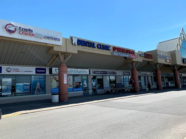 ToothMatters Dental Care Richmond Hill - Professional dental clinic exterior with modern facilities