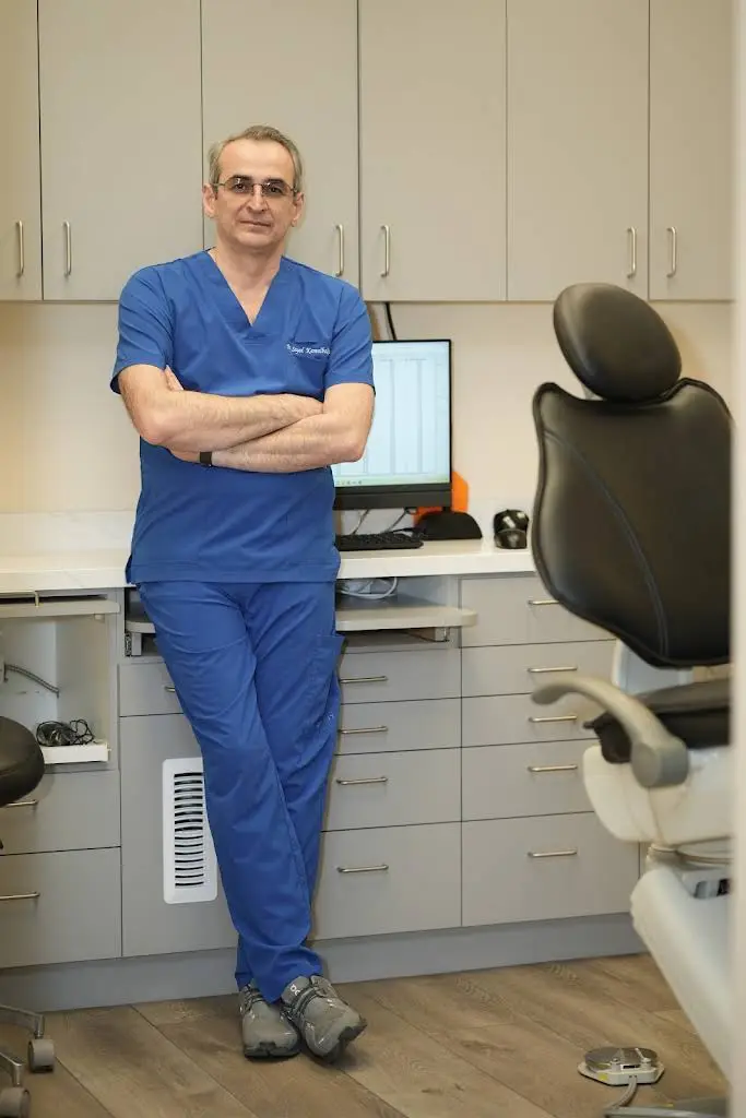 Yonge & Seven Dental Care