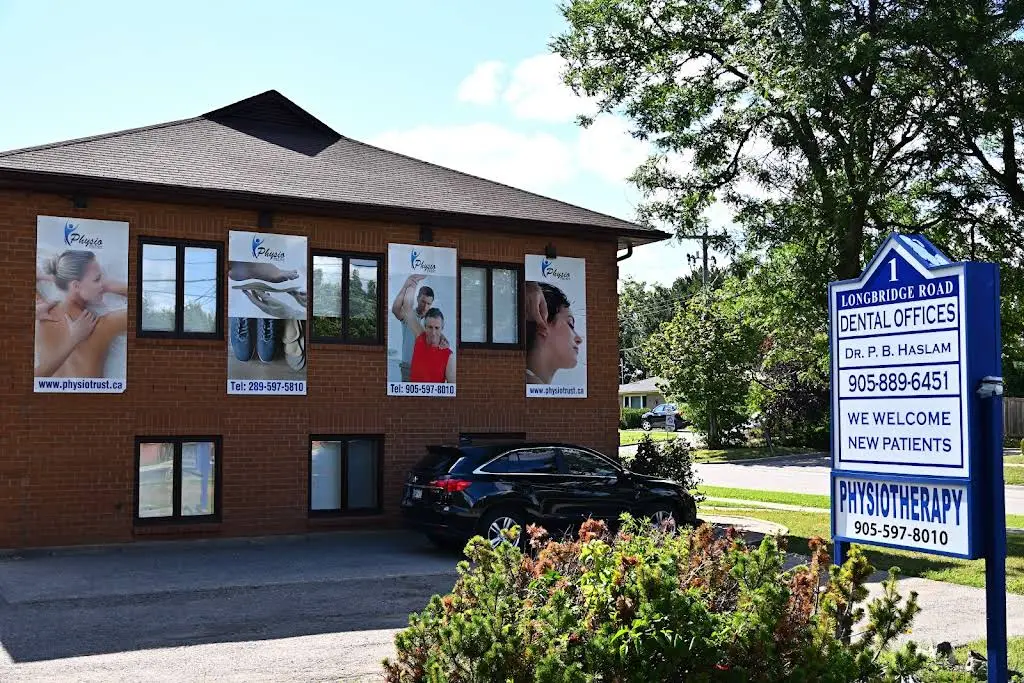 Uplands Dental Thornhill
