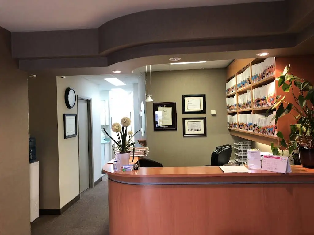 Yonge & 407 Family Dentistry