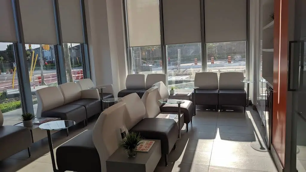 DH Smile Center Dentistry