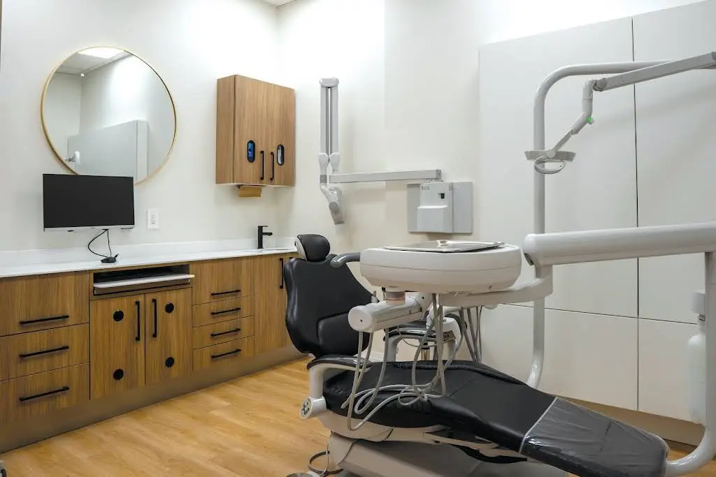 Uptown Oakville Dentistry