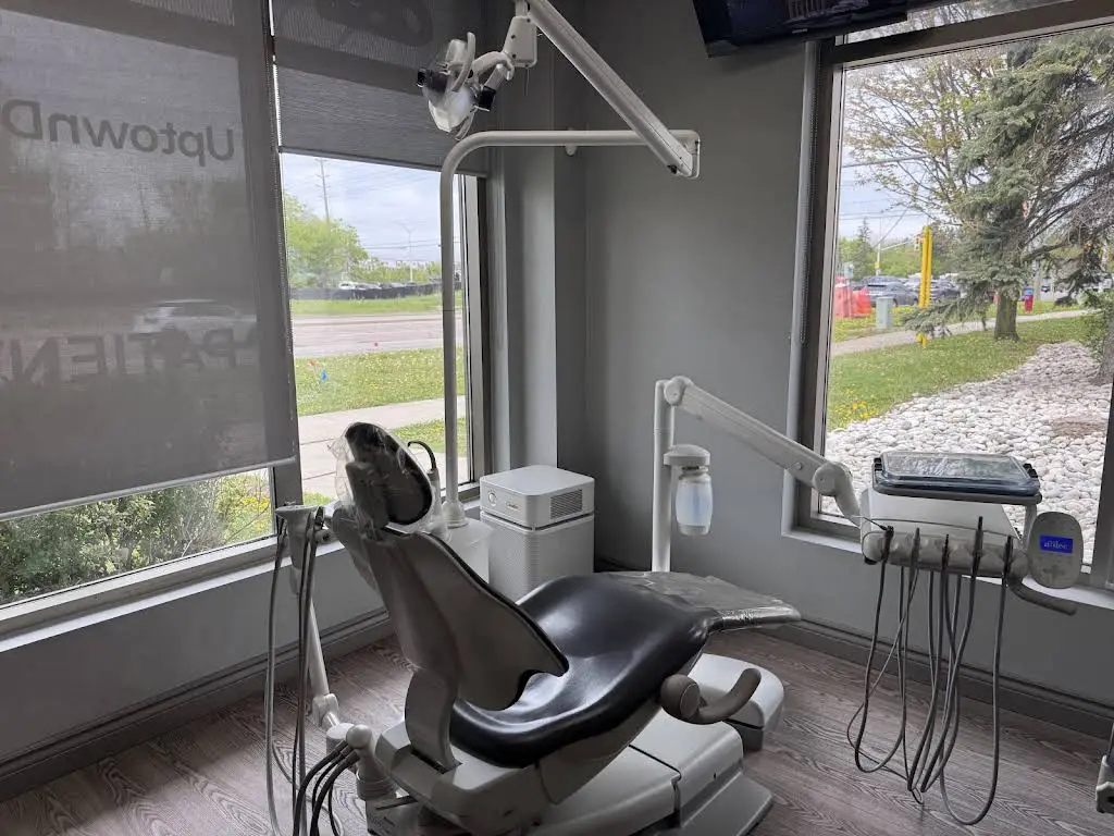 Uptown Dental @ Trafalgar
