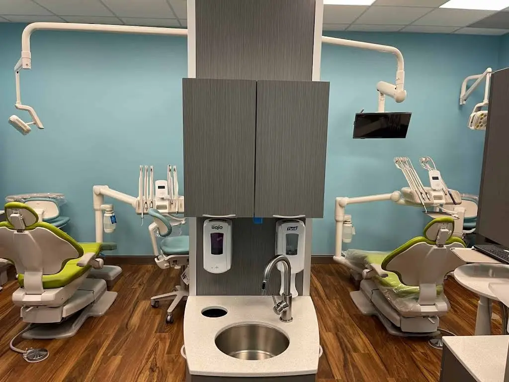 Teeth R Us Dental Centre