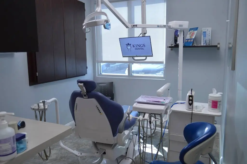 Kings Dental