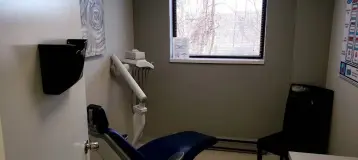 Saberton Denture & Implant