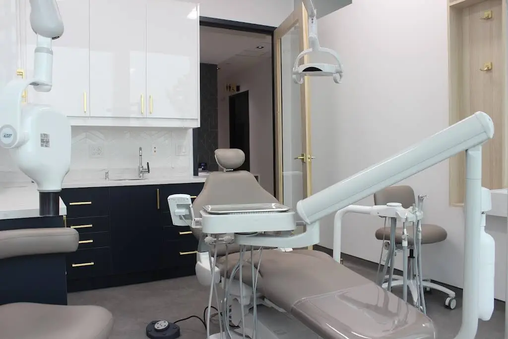 DS Dental Oakville
