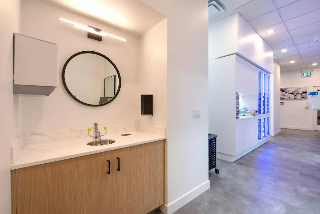 Dawson Dental Centre-Newmarket