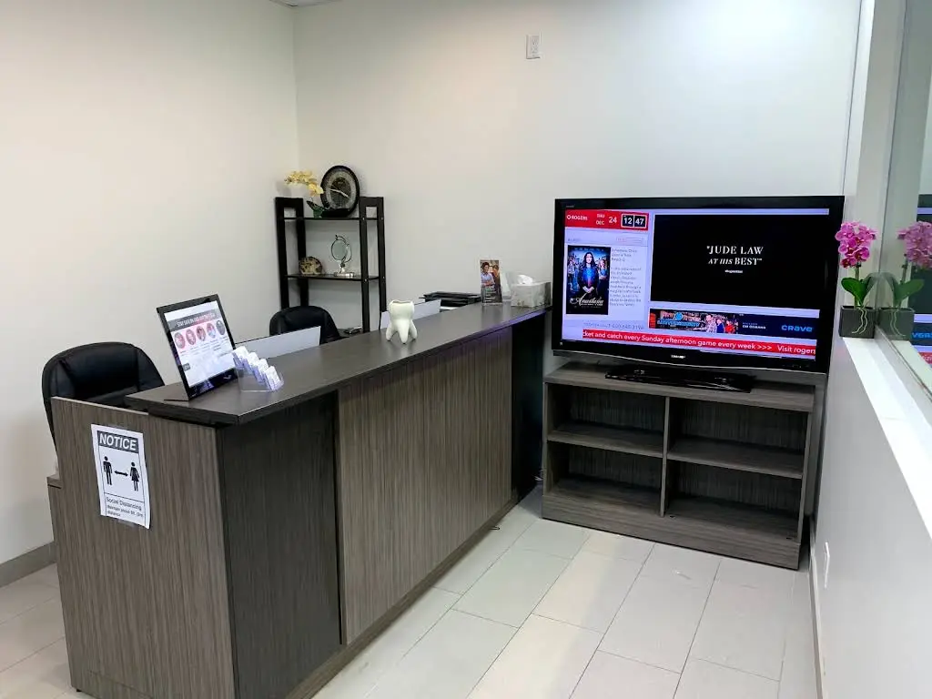 Diamond Dental Champagne