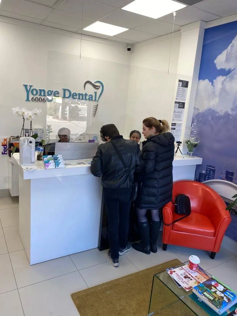 6006 Yonge Dental