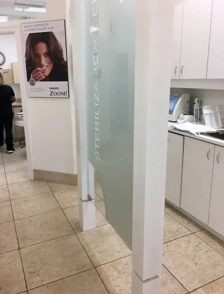 Dentistry At Bayview Glen