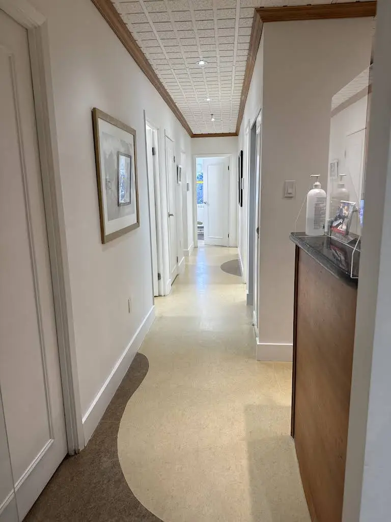Dr. Barnouti Dental