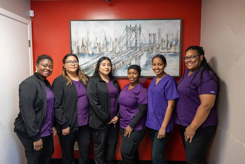 7 Days Family Dental - Speedway