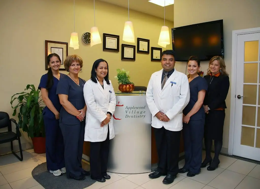 Applewood Village Dentistry
