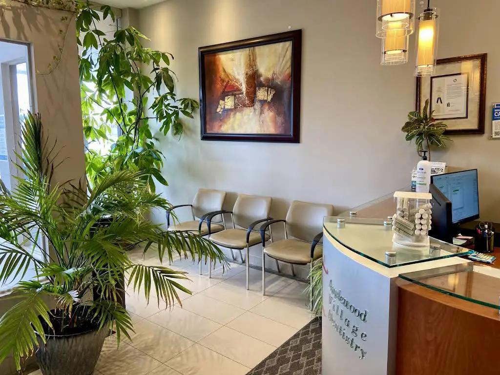 Applewood Village Dentistry